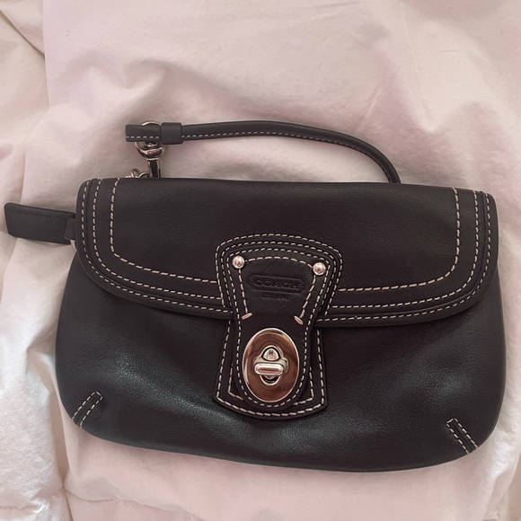 COACH WRISTLET - Picture 1 of 2